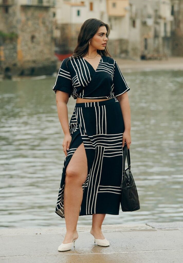 Woman wearing a fashion-forward Eloquii outfit