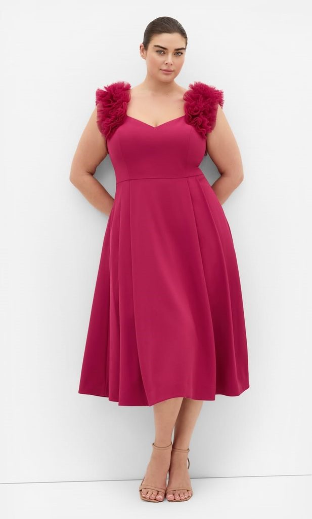 Bridal shower outfit ideas for plus size women featuring a sweetheart neckline midi dress