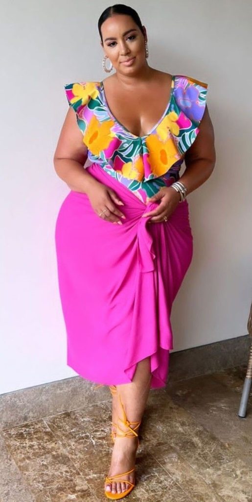 Plus size woman in a colorful outfit showing the confidence secret stylish women already know