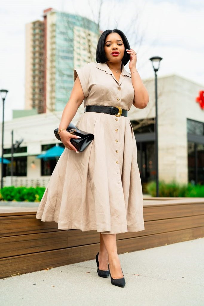 How to choose the perfect belt for your frame based on body shape with a black belt on a beige dress