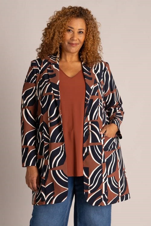 The Best Blazers for Plus Size Women featuring a long printed blazer in brown and black